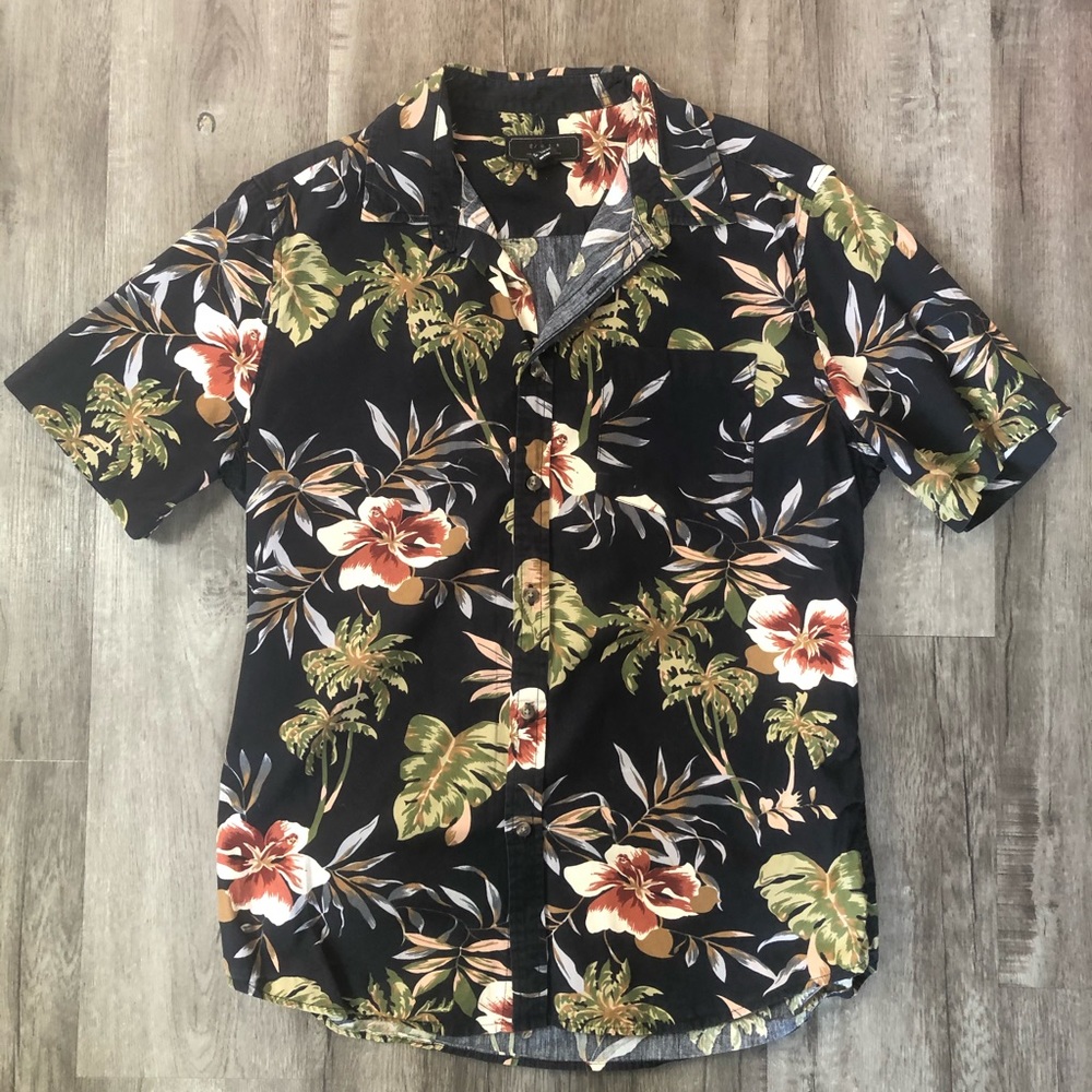 Floral shirt - Picture 1 of 3